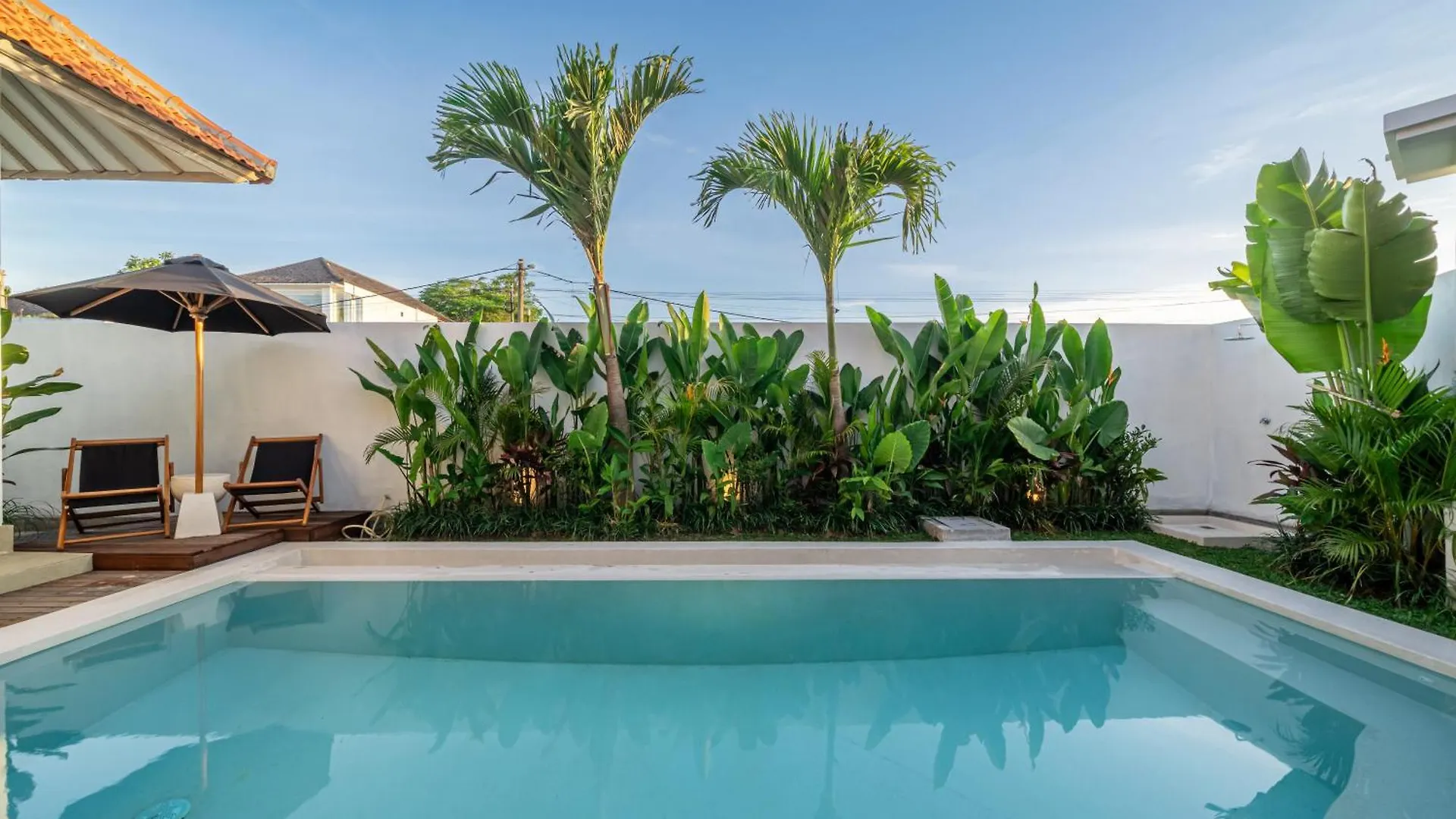 La Palma - Sleek, Stylish & Spacious - Brand New 2-Bedroom Villa With Large Pool In Canggu!  Canggu (Bali)